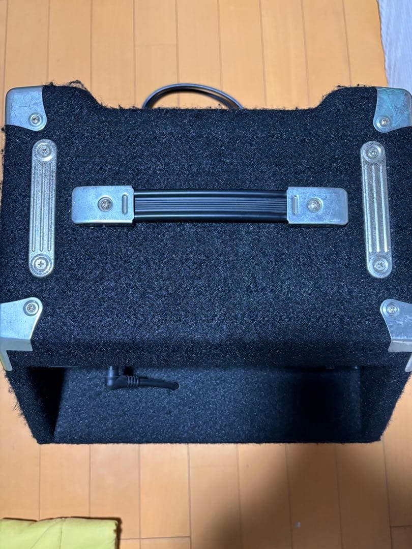 Hartke A25 ベース用アンプ 25W