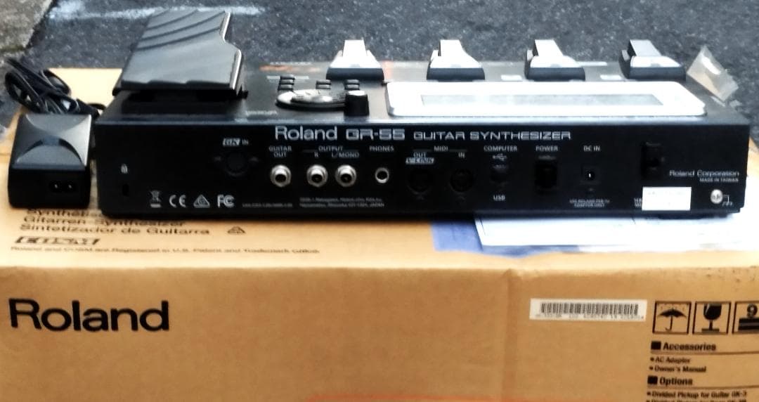 Guitar Synth仕様 C by J Roland GK-3＆GR-55