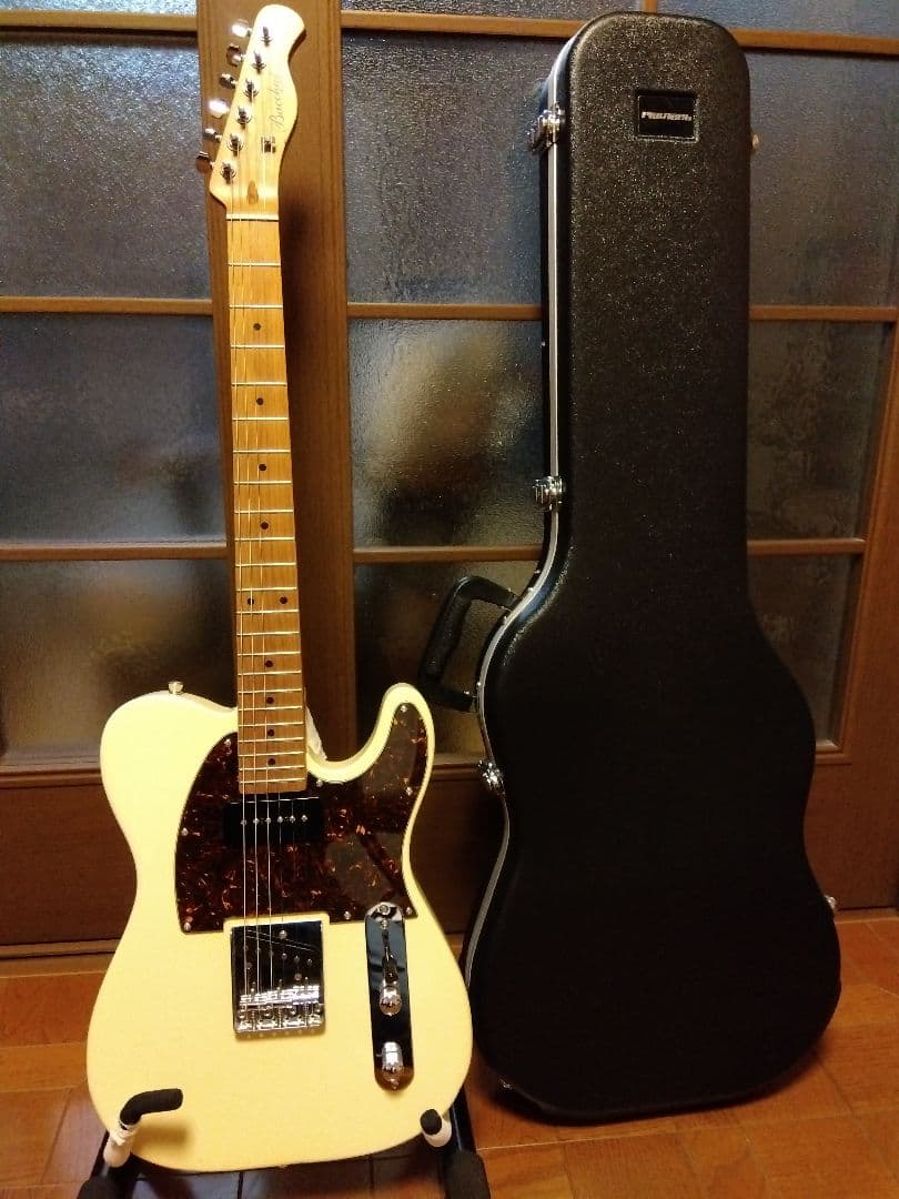 美品 BacchusテレキャスターBTE−2−RSM/M OWH ハードケース付