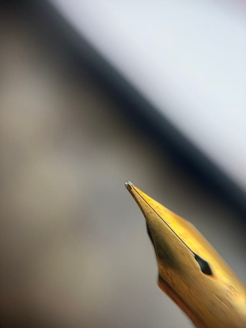 兜木ペン先、朱漆、インキ止め式、エボナイト