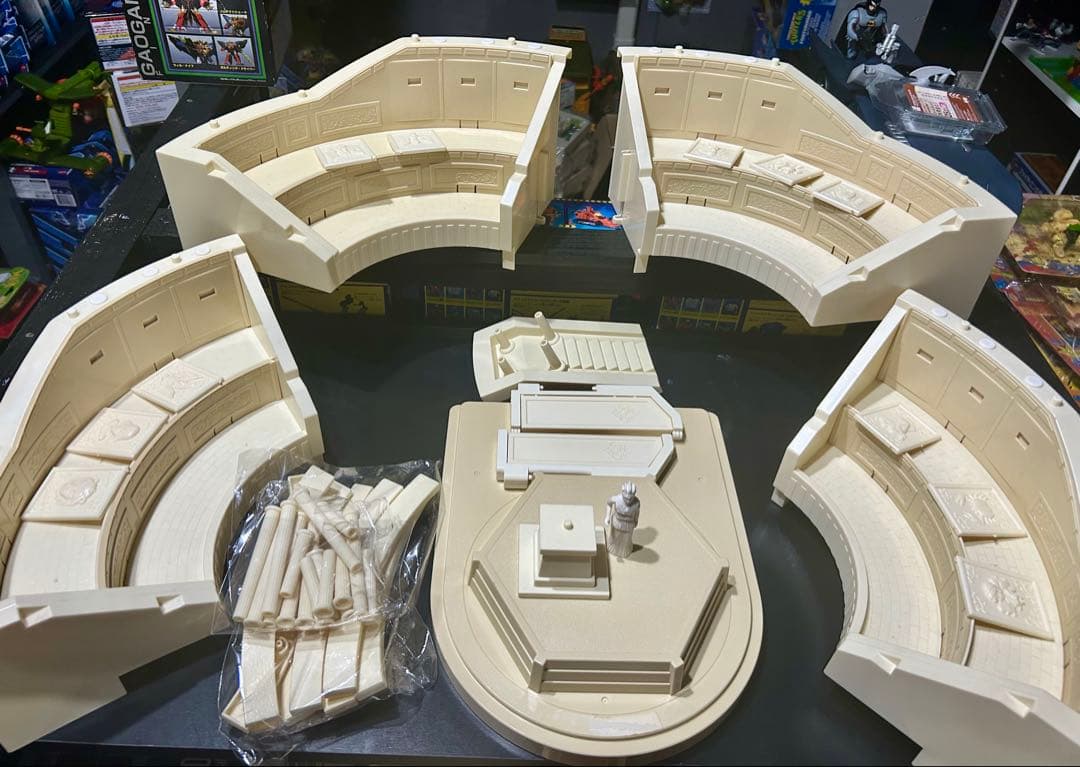 聖闘士星矢　1987年製 バンダイ 聖闘士闘技場 セイントコロッセオ