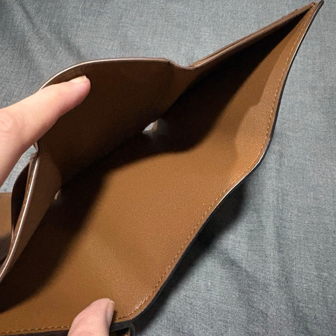 【新品未使用】MARNI マルニ 三つ折りウォレット 財布 刺繍 スティッチ