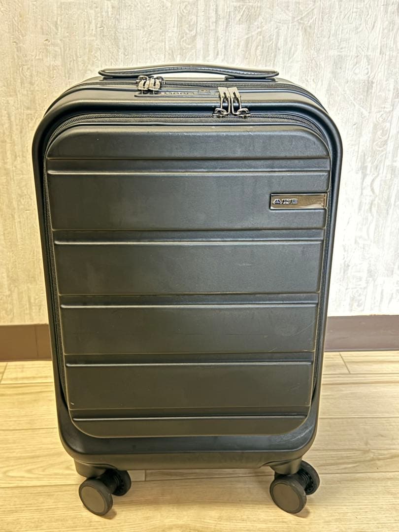 最終値下げ！ACE ブレッドボード スーツケース29L 機内持ち込み