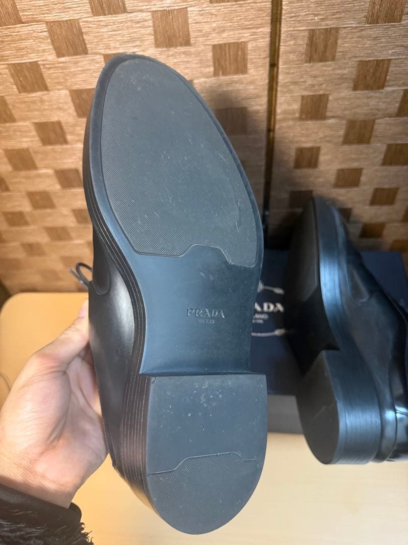 希少 Prada レザーシューズ　サイズ6