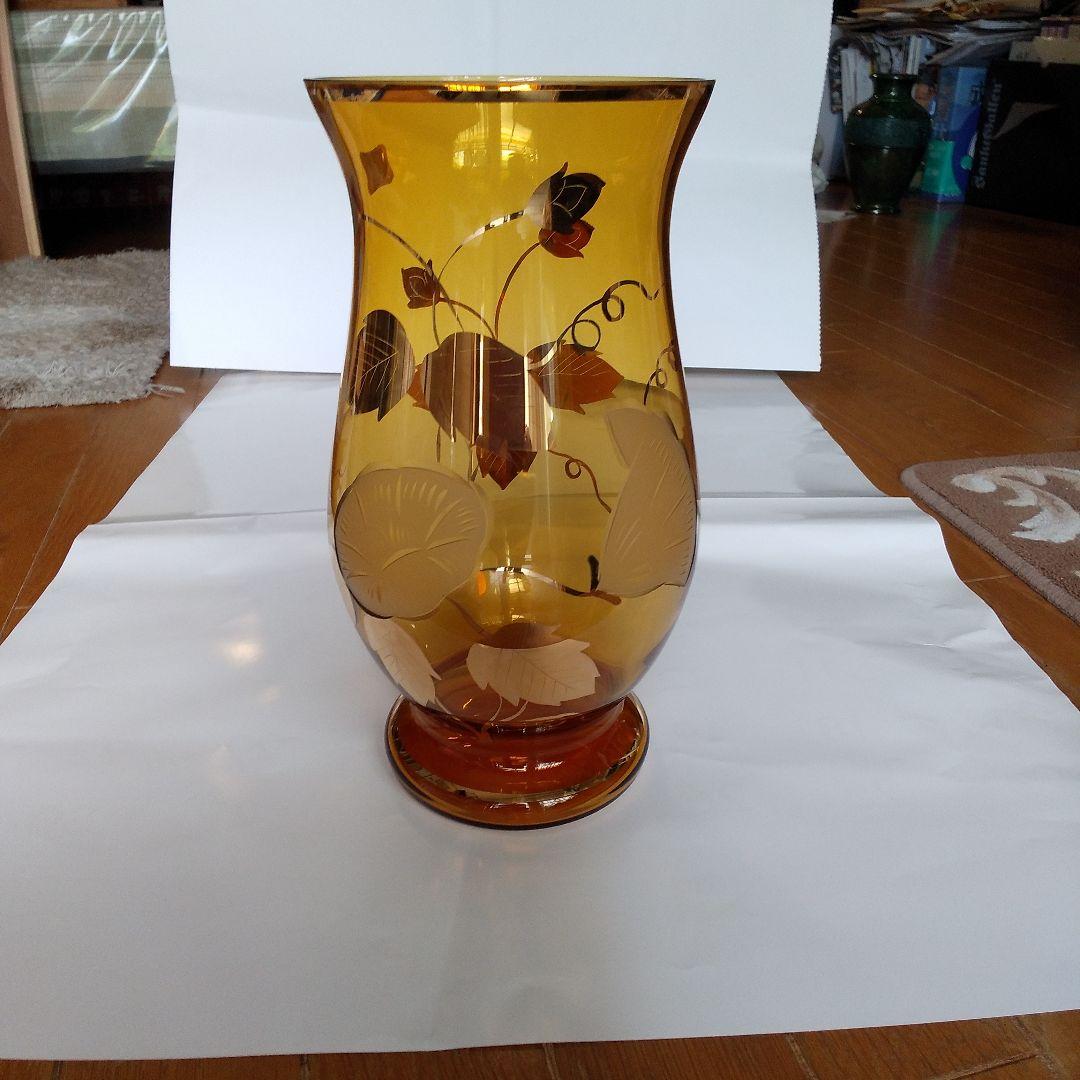 ボヘミアンクリスタルの花瓶