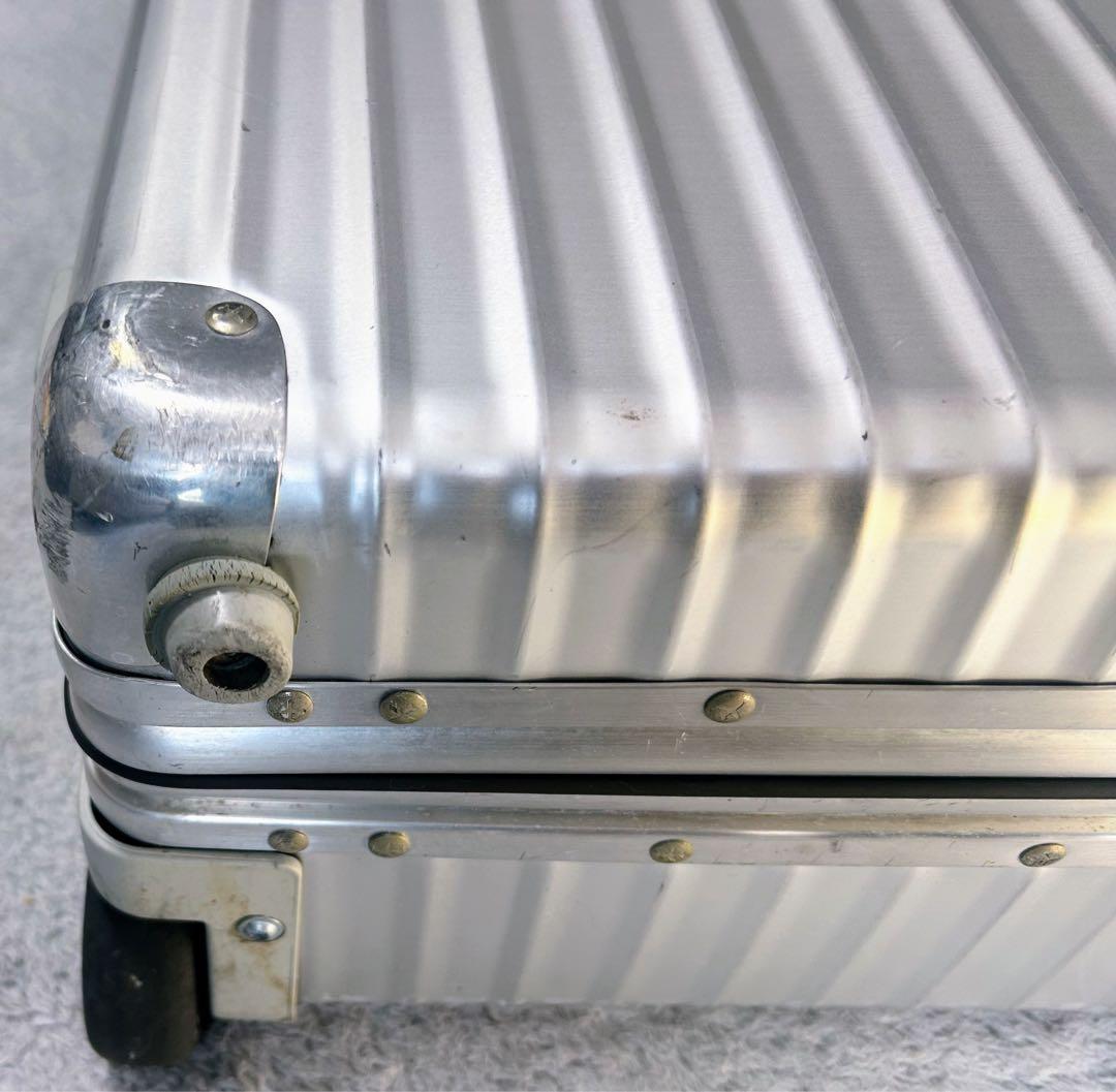 【希少廃盤モデル】2輪リモア35Lクラシックフライトアルミニウム製キャリーケース