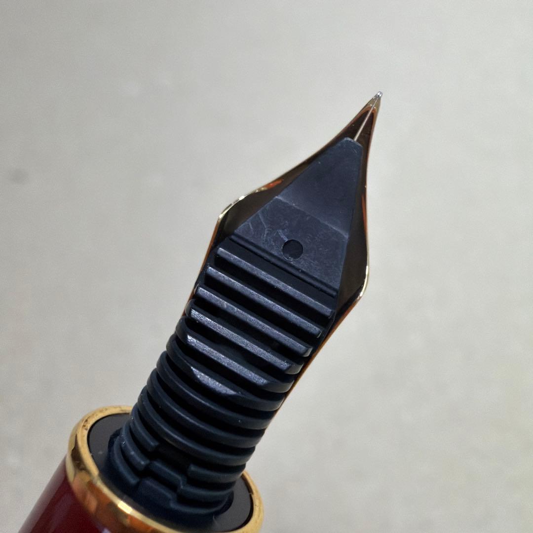 PLATINUM プラチナ 万年筆 プレジデント レッド軸 UEF 18k