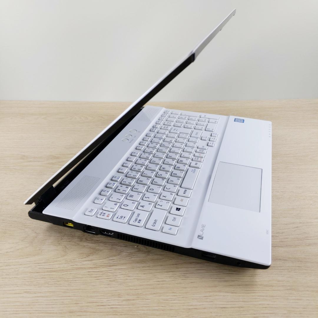 高性能i3☆メモリ16GB☆特大1TB Win11 ノートパソコン カメラ付き