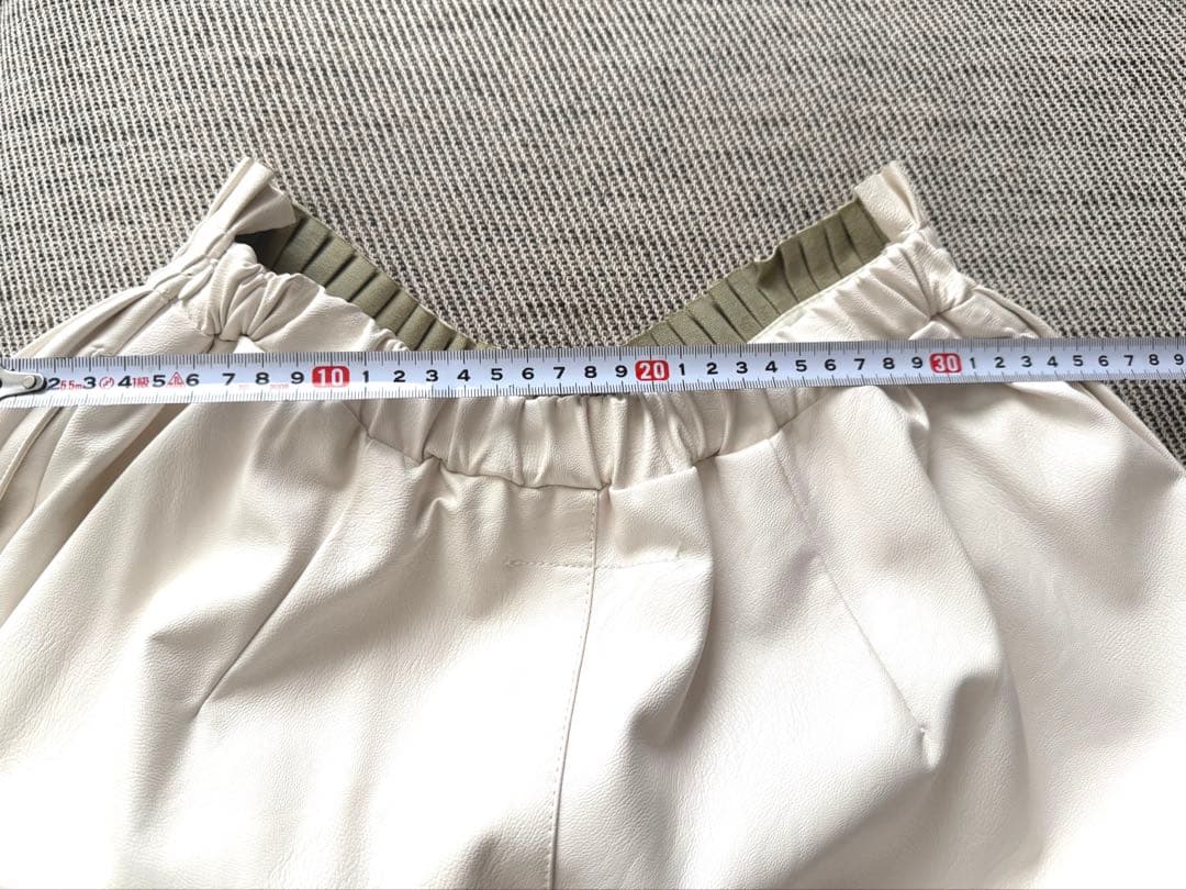 MM6 Maison Margiela プリーツパンツ レザー　メゾンマルジェラ