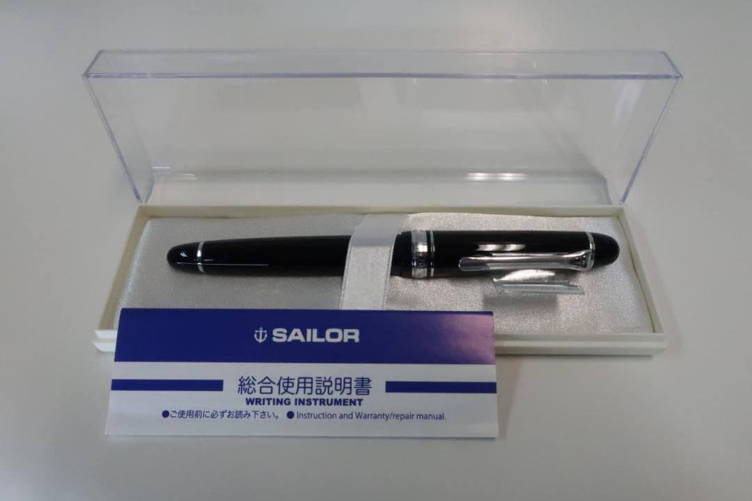 【廃番品】セーラー万年筆 新品 プロムナード　ブラック　M　中字　14K