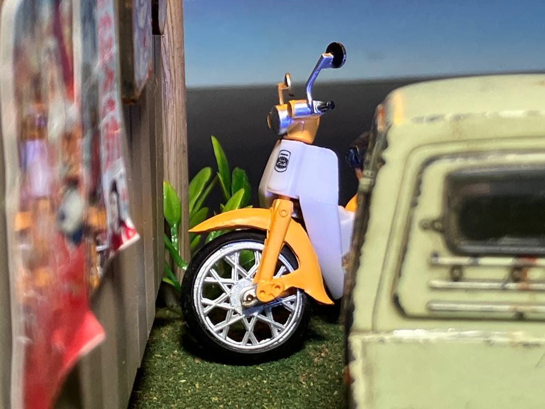 1/32 自作ジオラマ完成品 ミゼット&カブ 昭和レトロな風景 LED照明