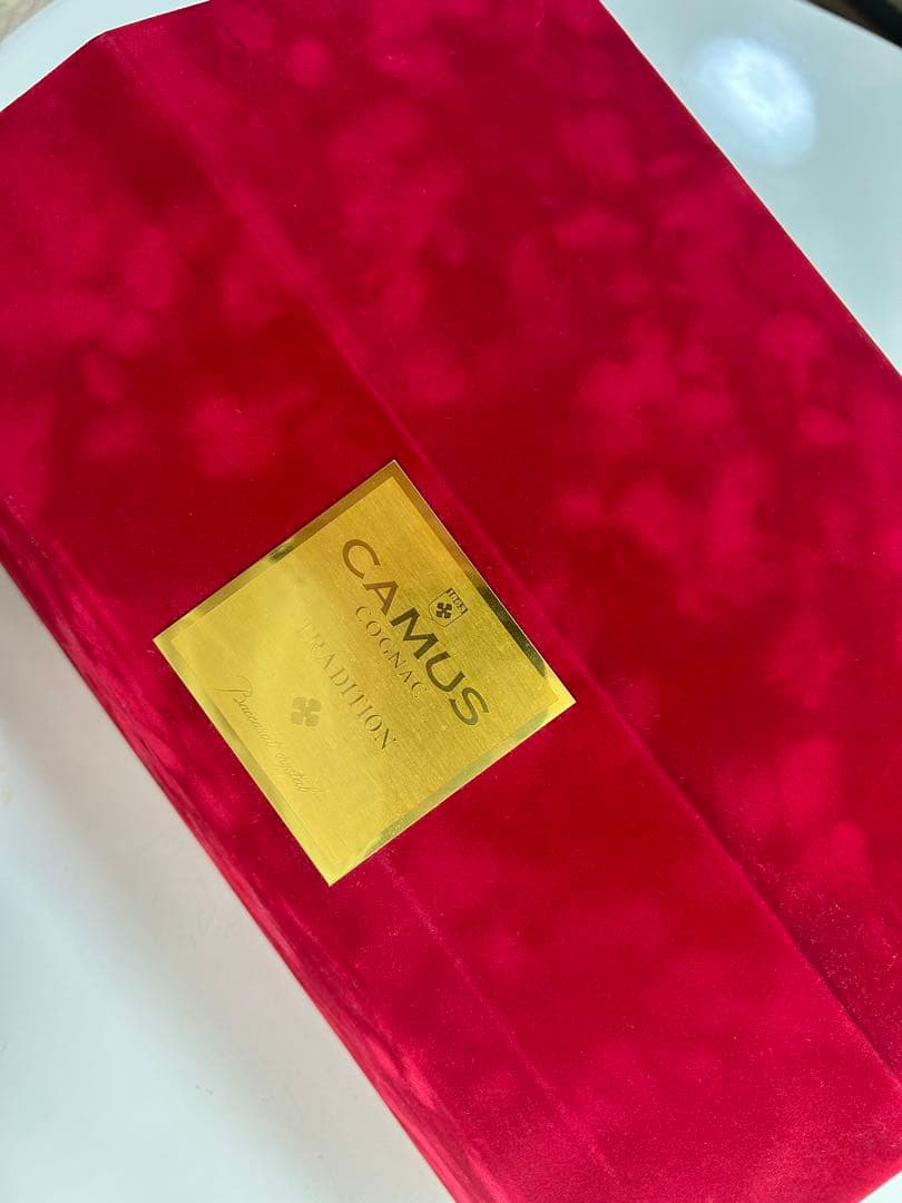 カミュ　トラディション