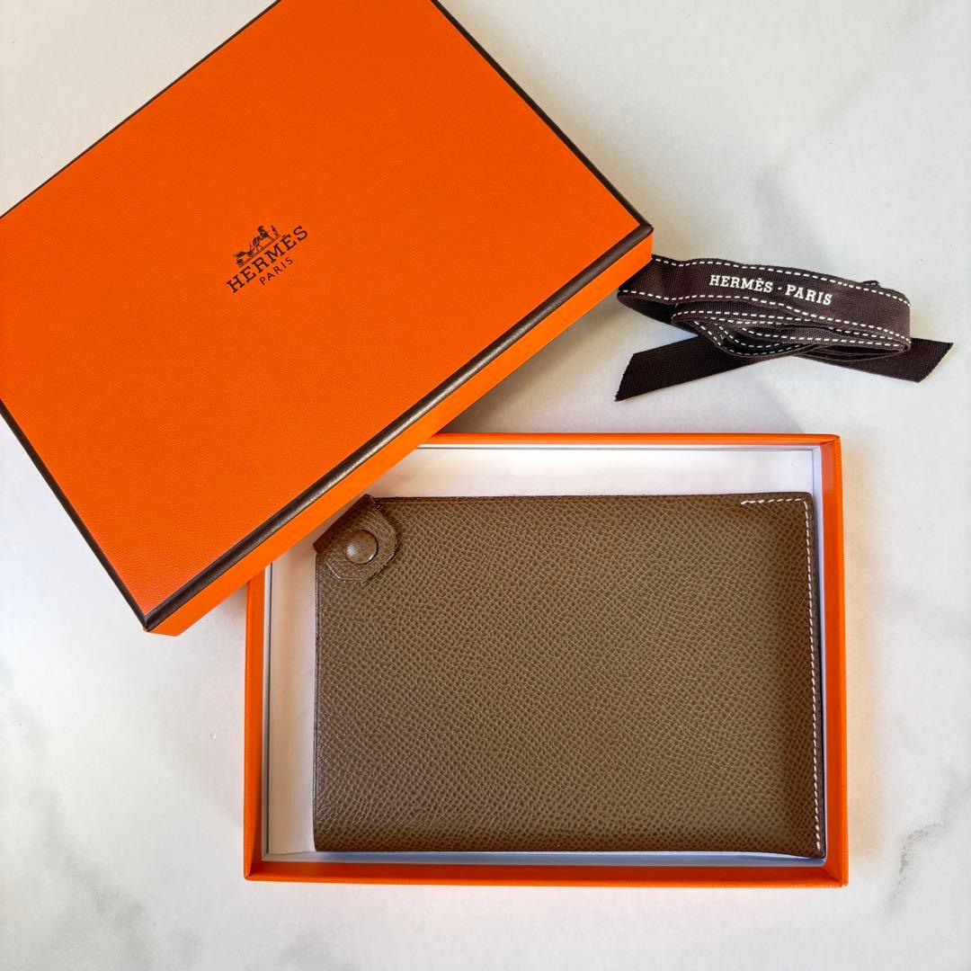 HERMES ターマック PM エトゥープ X刻印 パスポートケース
