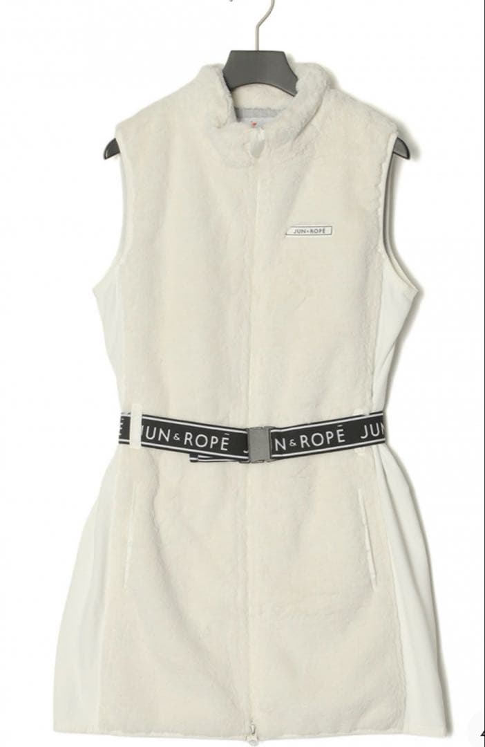 新品タグ付き　JUN&ROPE ボアワンピース　白　M ゴルフ　ジュンアンドロペ
