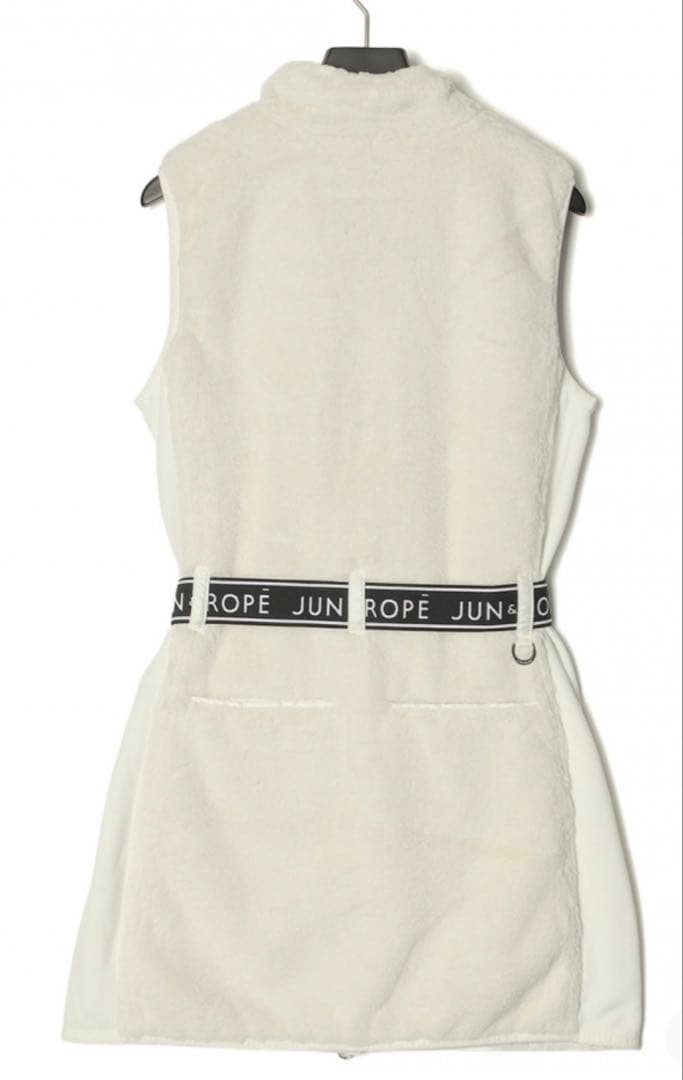 新品タグ付き　JUN&ROPE ボアワンピース　白　M ゴルフ　ジュンアンドロペ