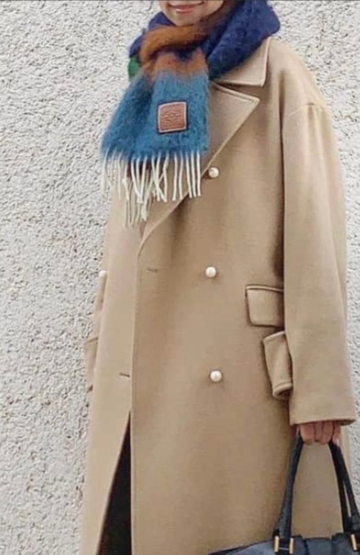 ロズ　LOEWE マフラー