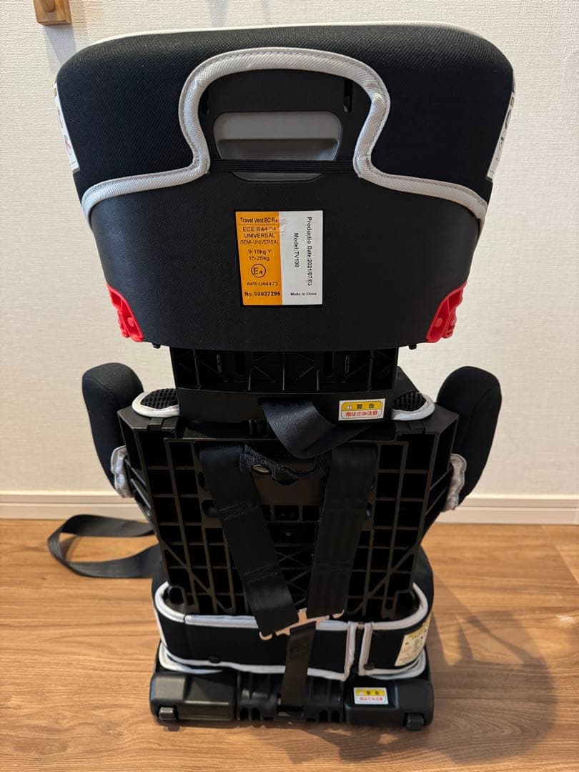 日本育児 トラベルベストECフィックス ISOFIX ブラック チャイルドシート