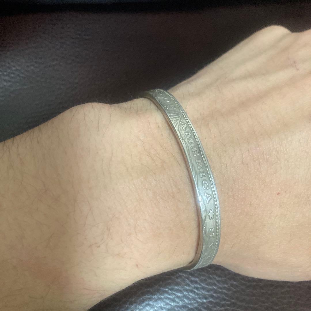 pbd フェノメノンビヨンドディスクリプション　バングル