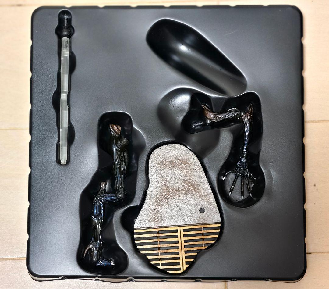 リボルテック エイリアン エイリアンクイーン ウォーリア　フィギュア ALIEN