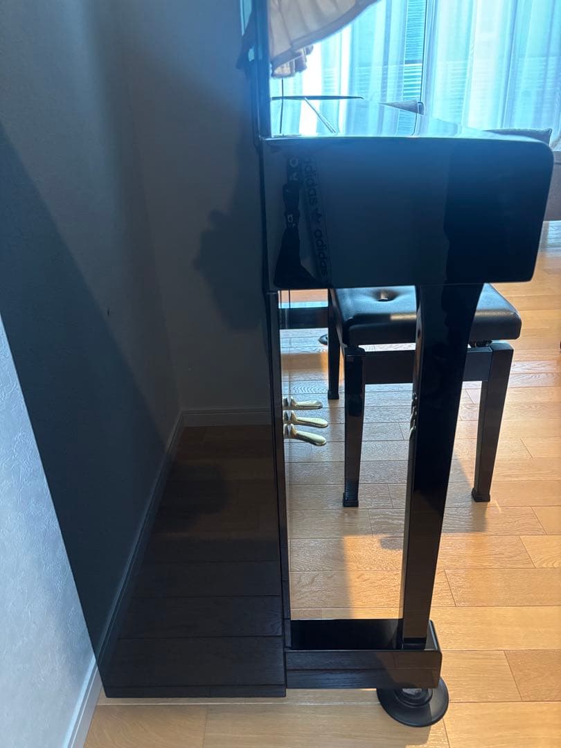 YAMAHA アップライトピアノ b113 黒 椅子•メトロノーム付