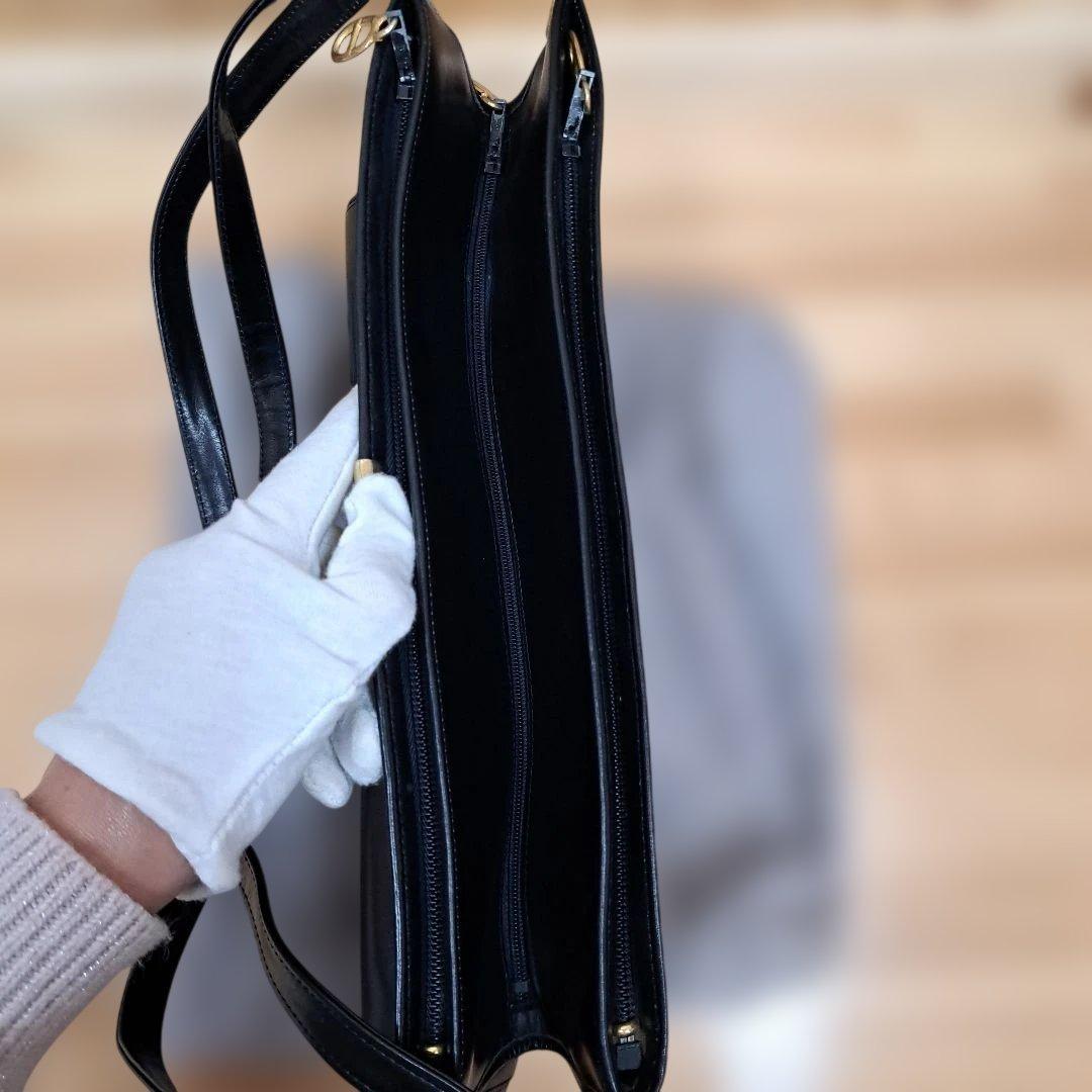 クリスチャン・ディオール ブラックレザーショルダーバッグ 最終値下げ