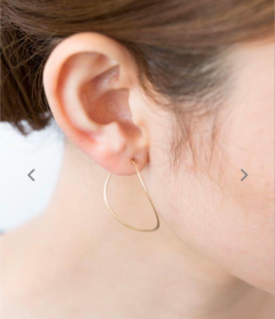 agete K10 YG ひねりオーバルフープピアス マット加工ピアス付属品付