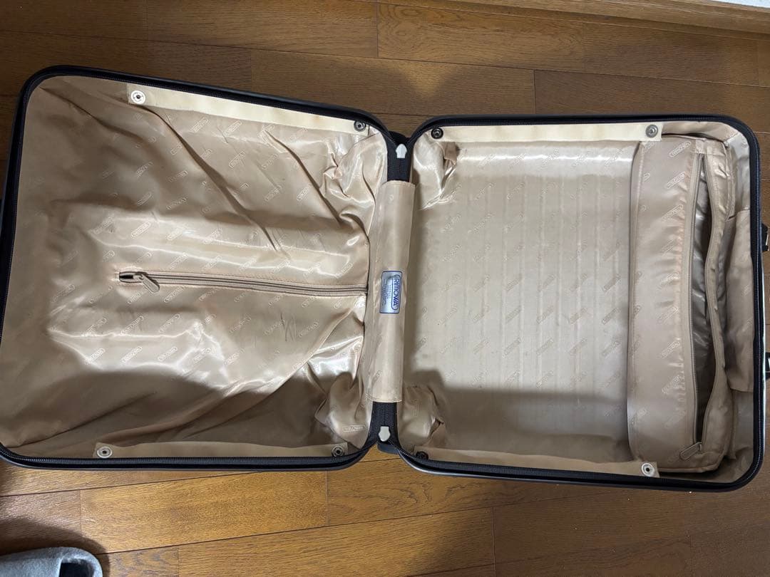 リモワ RIMOWA サルサ デラックス 4輪 SALSA