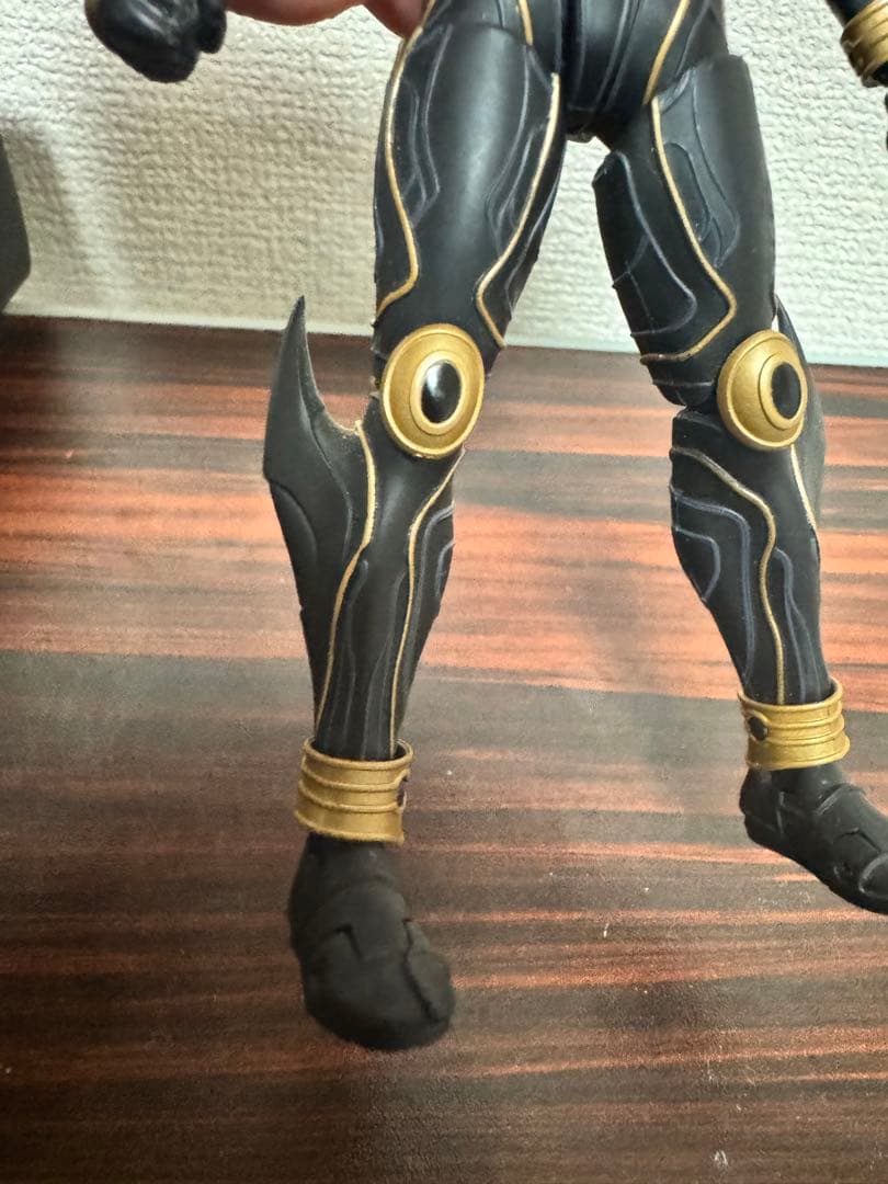 【セール２／12まで！！】仮面ライダークウガアルティメットフォーム