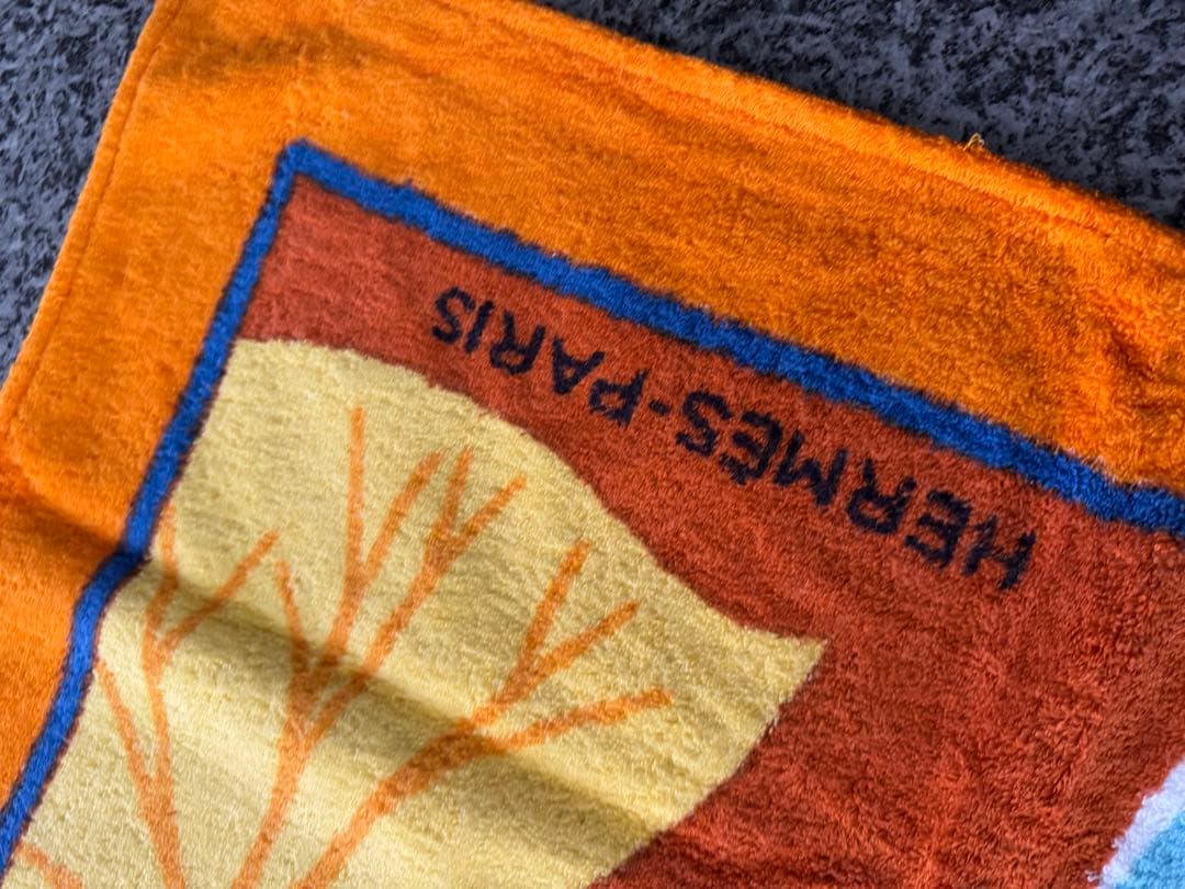 HERMES ビーチタオル　バスタオル