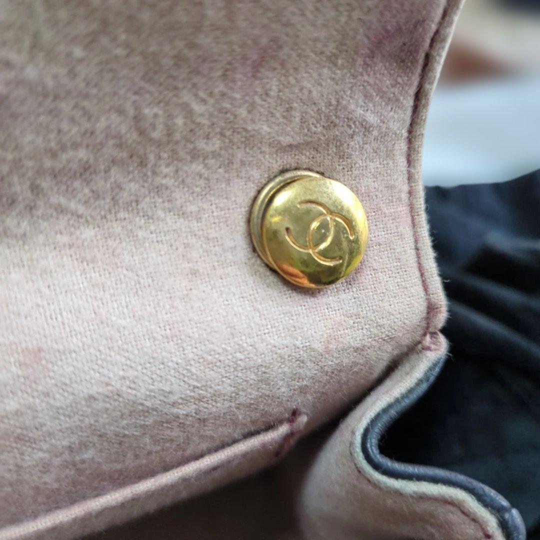 CHANELマトラッセ ブラックショルダーバッグ