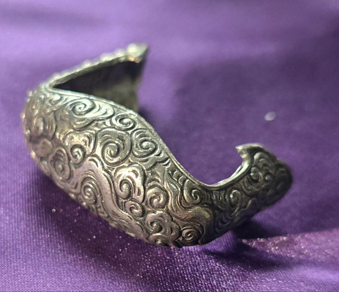 時代武具 銀地四分之一 雲図 鐺