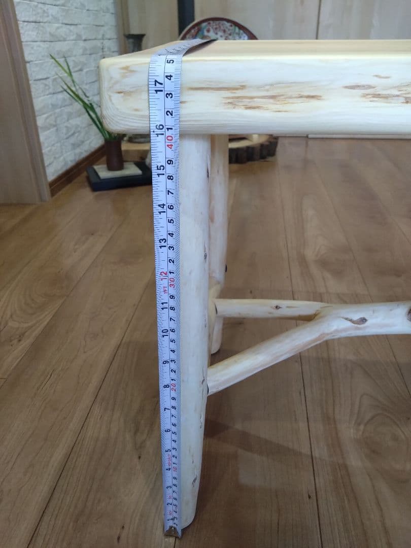 檜のベンチ（55）　かかのりになります❕❕耳付き、脚は檜の枝