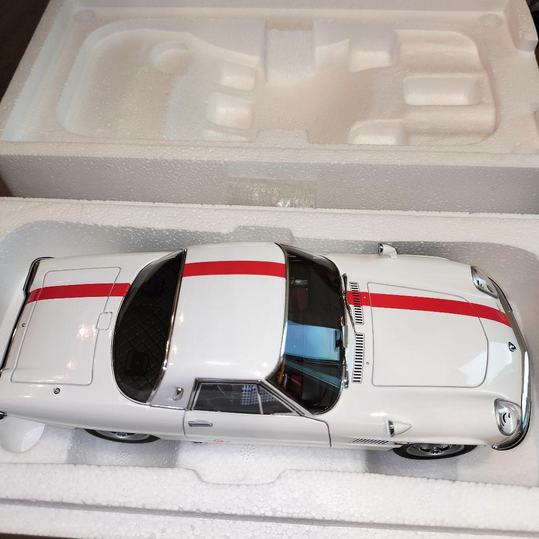 専用品　オートアート　1/18　ウェーブ　WAVE　NERV　官用車　エヴァ