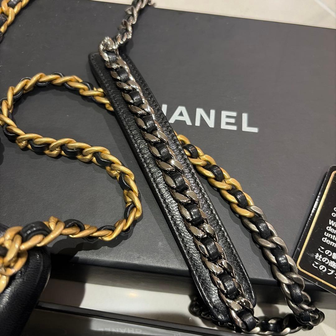 サリア　CHANEL iPhone11ケース ブラック