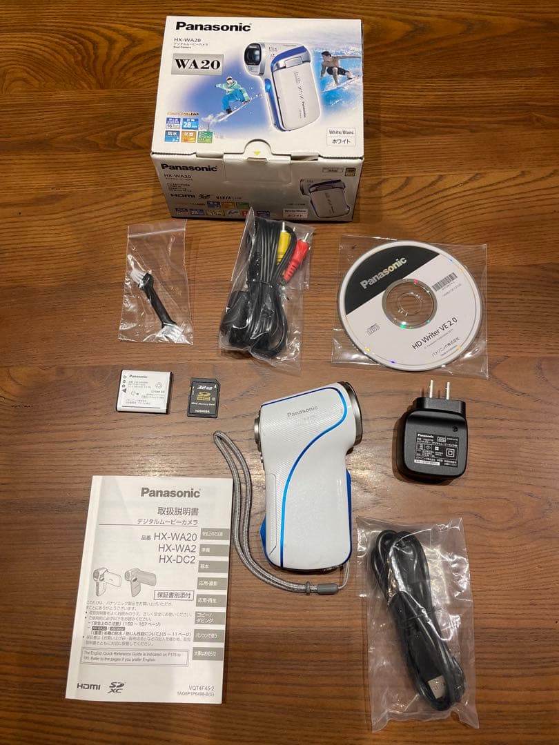 Panasonic HX-WA20 ビデオカメラ 本体　防水