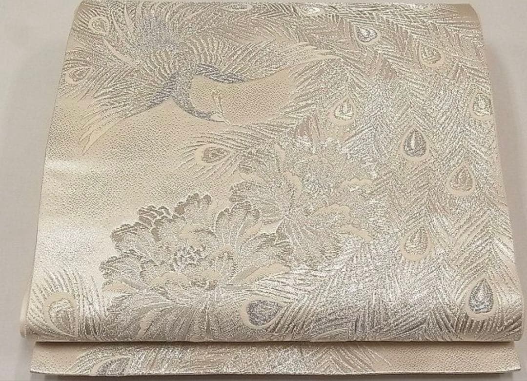 振袖フルセット6点M〜Lサイズ振袖 蝶と花の刺繍　正絹　送料込み