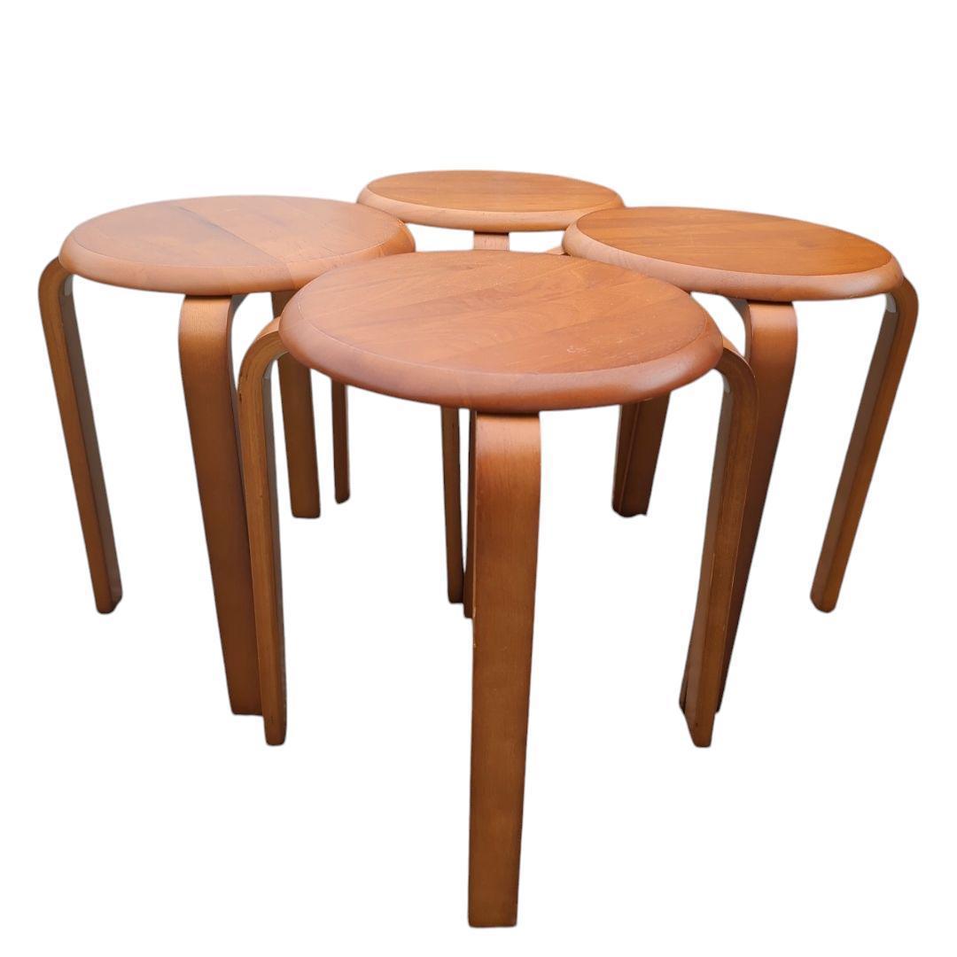 ウッドスツール 4脚セット 丸椅子 木製 スタッキング