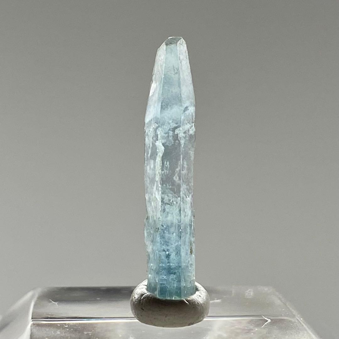 アクアマリン　コークボトル　ベリル　鉱物標本　原石　天然石　ストーン　緑柱石