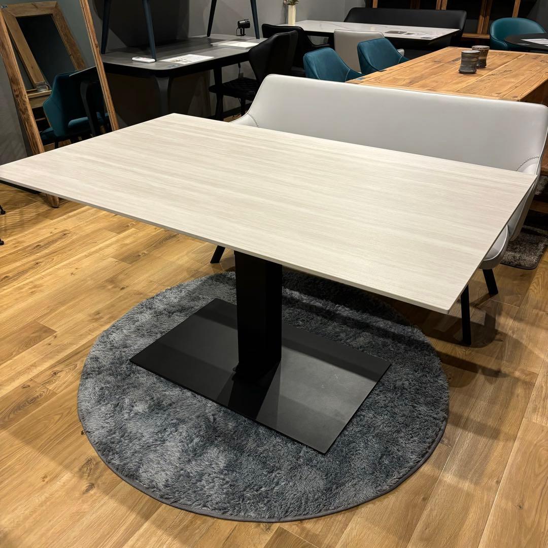 昇降テーブル　セラミック　140㎝　ダイニングテーブル　机　北欧　白木　ベージュ