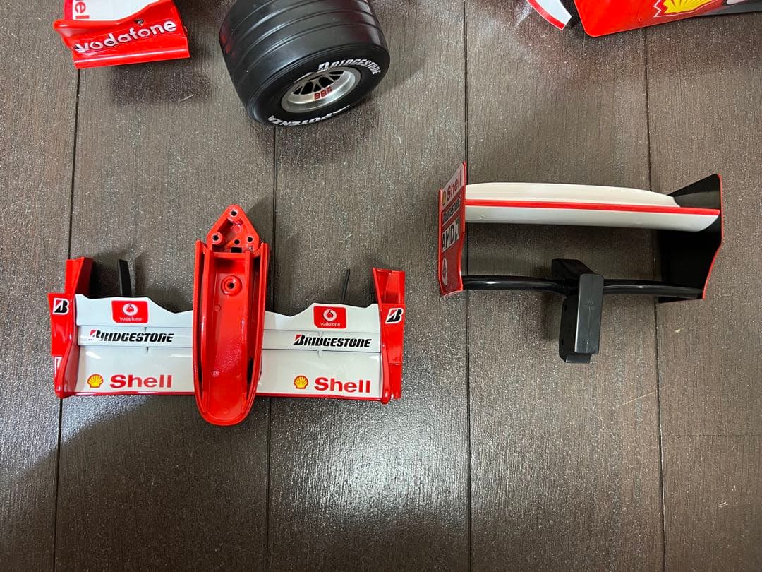 デアゴスティーニ　フェラーリf2004 エンジンカー　未走行　フルセット　超美品