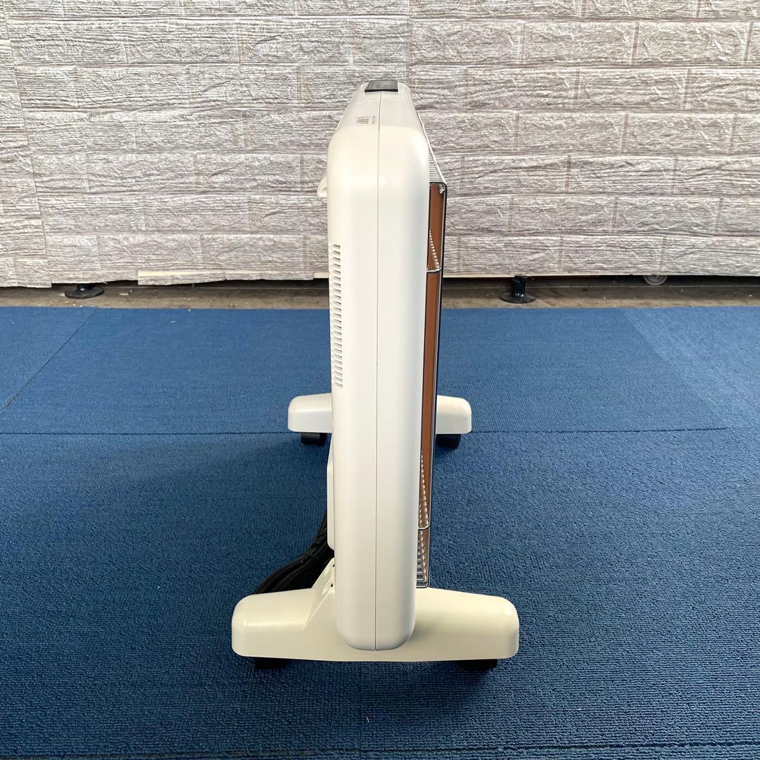 2020年製 E800L-TM サンルミエ タイマー付 遠赤外線暖房器 1