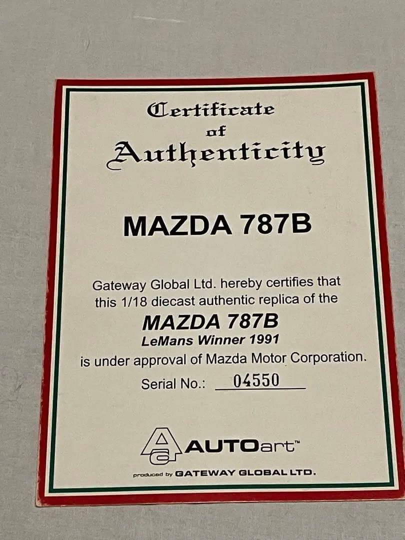 オートアート　シグネチャー　MAZDA 787B 1/18
