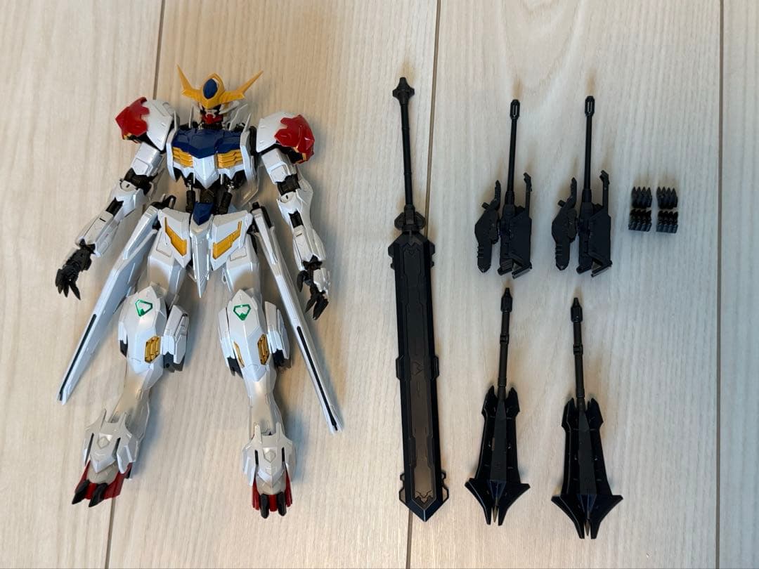 素組み MG バルバトスルプス ガンプラ