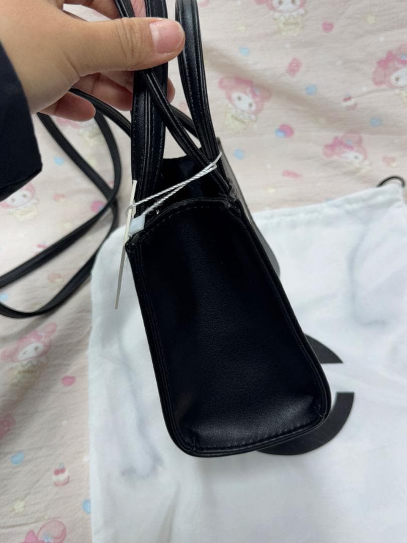 TELFARブラック ロゴ入り ショルダーバッグ