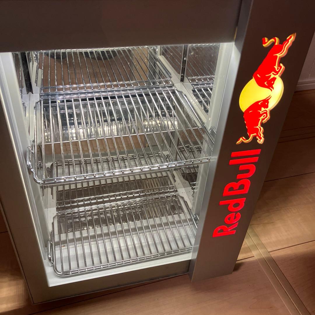 RedBull レッドブル冷蔵庫