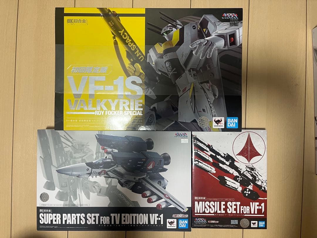 DX超合金 VF-1S（ロイ・フォッカー機）TV版セット