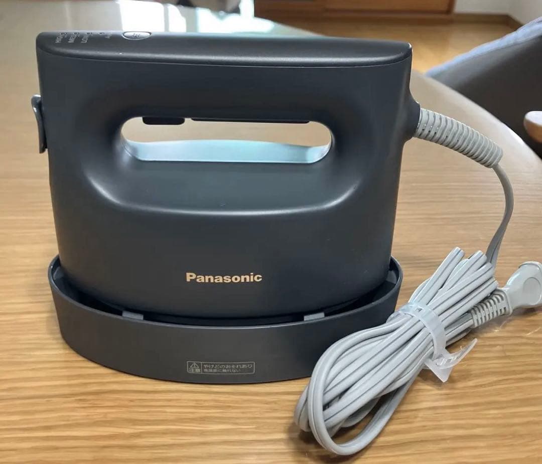 リオ　Panasonic NI-FS790 アイロン スチーマー計量付き