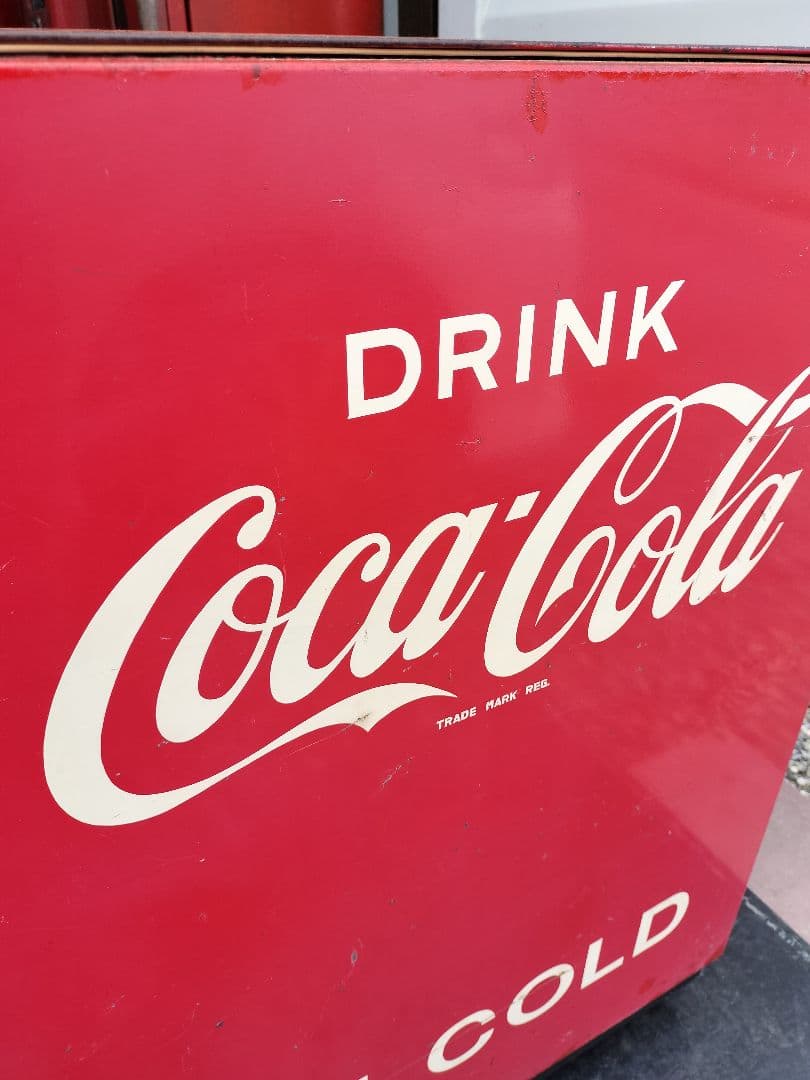 コカコーラ冷蔵庫　アンティーク　昭和初期水槽タイプ　瓶コーラ　コカコーラ販売機