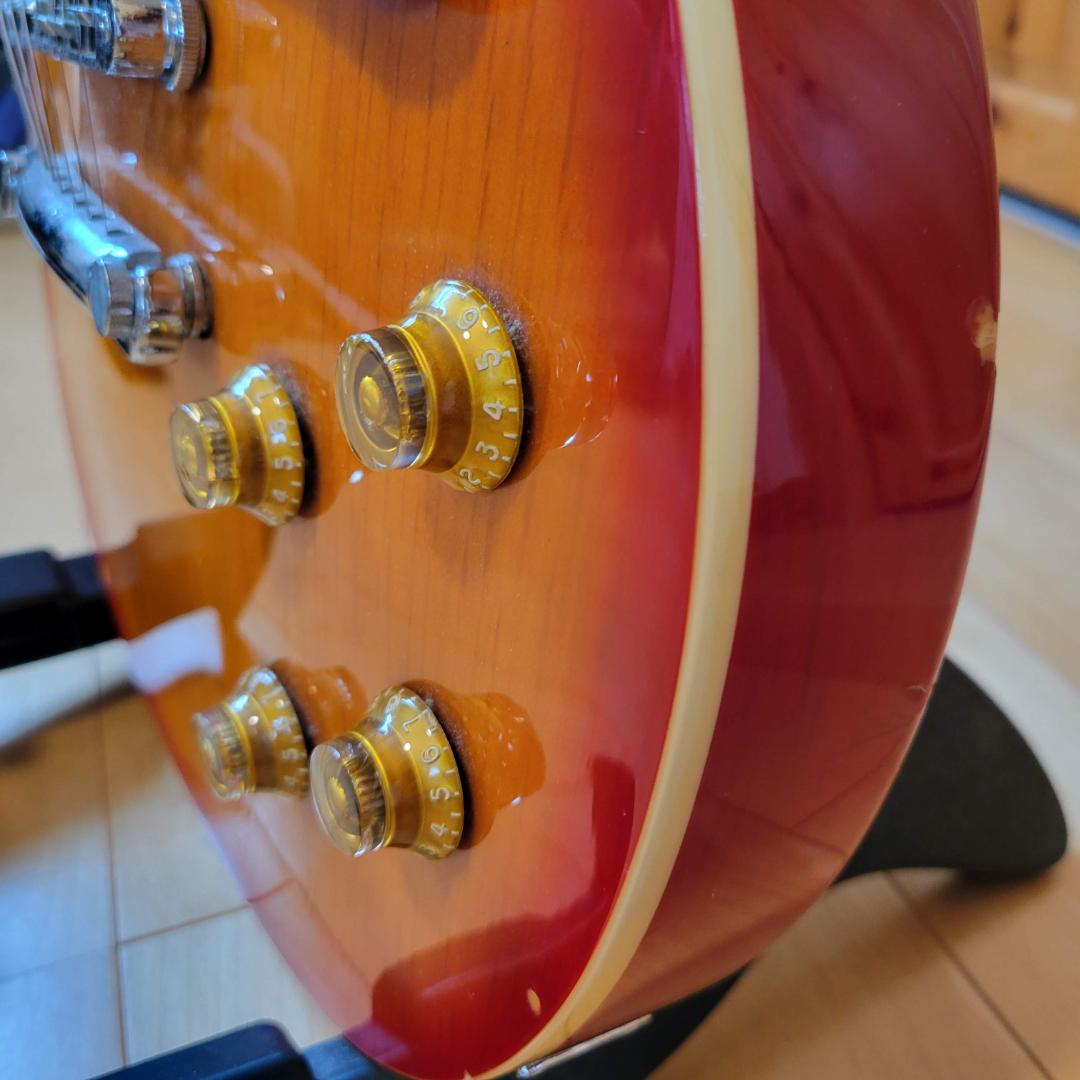 LEGEND by Aria Les Paulレスポールエレキギター ケース付き