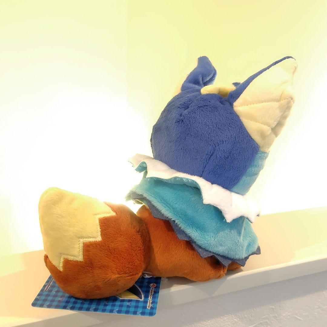 ポケモン シャワーズのポンチョを着たイーブイ ぬいぐるみ シャワーズ イーブイ